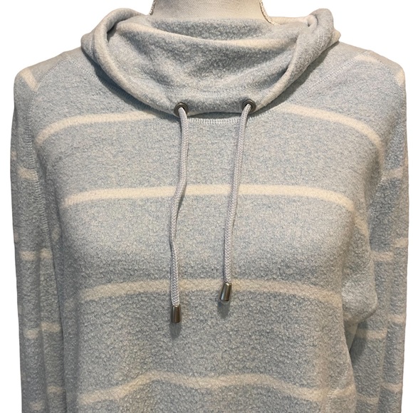 Ruby Rd. Petite Blue Cowl Neck Fleece. Size PL. - Picture 2 of 8